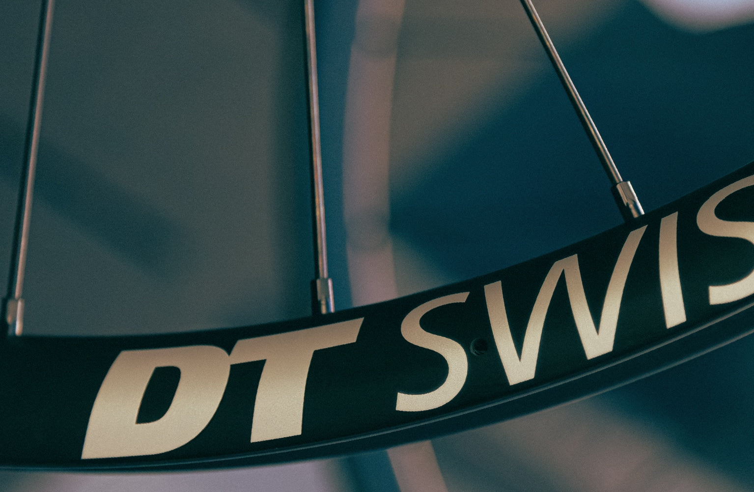 Comment bien choisir ses roues gravel ?