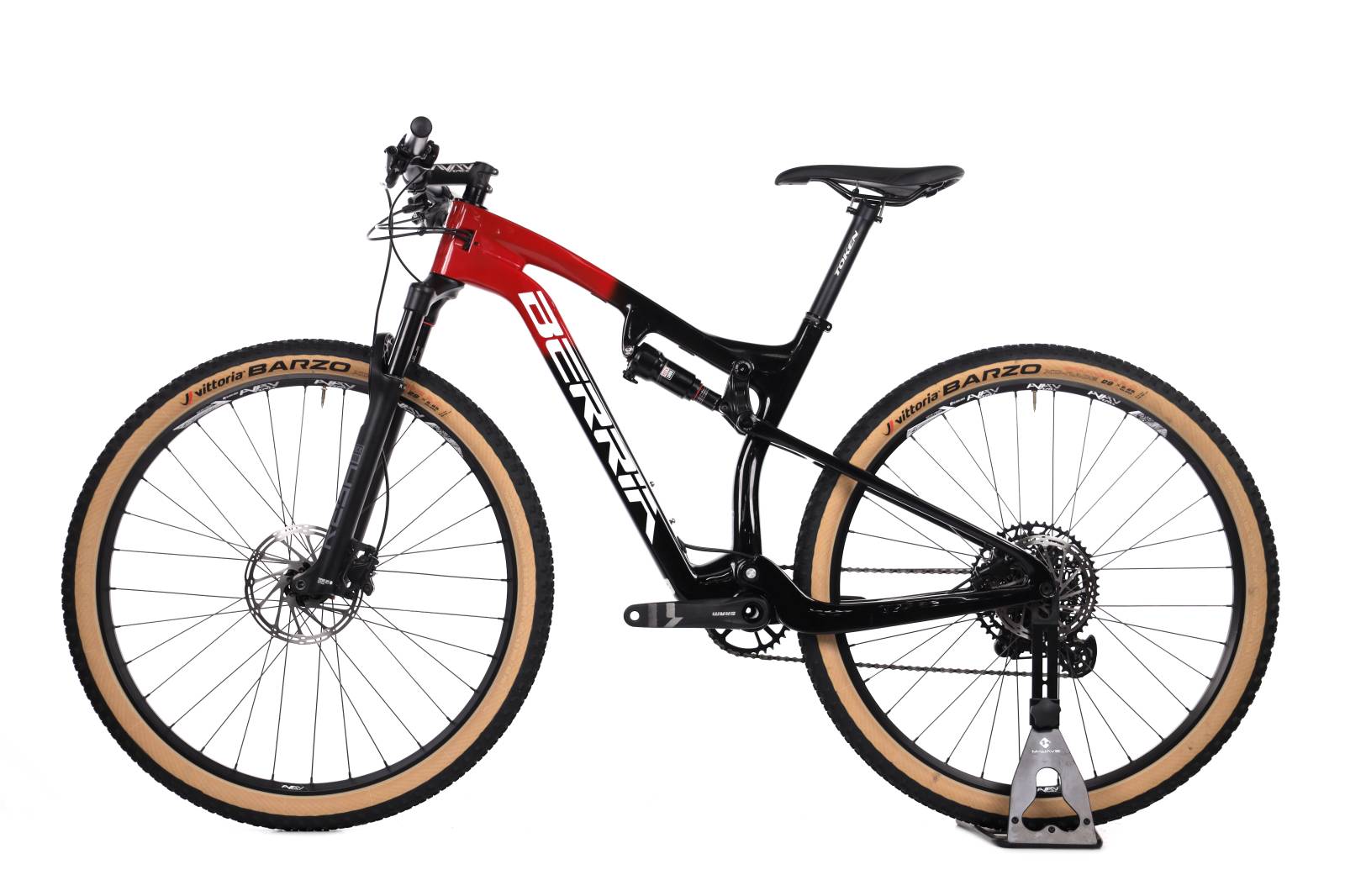 Berria Mako Sport