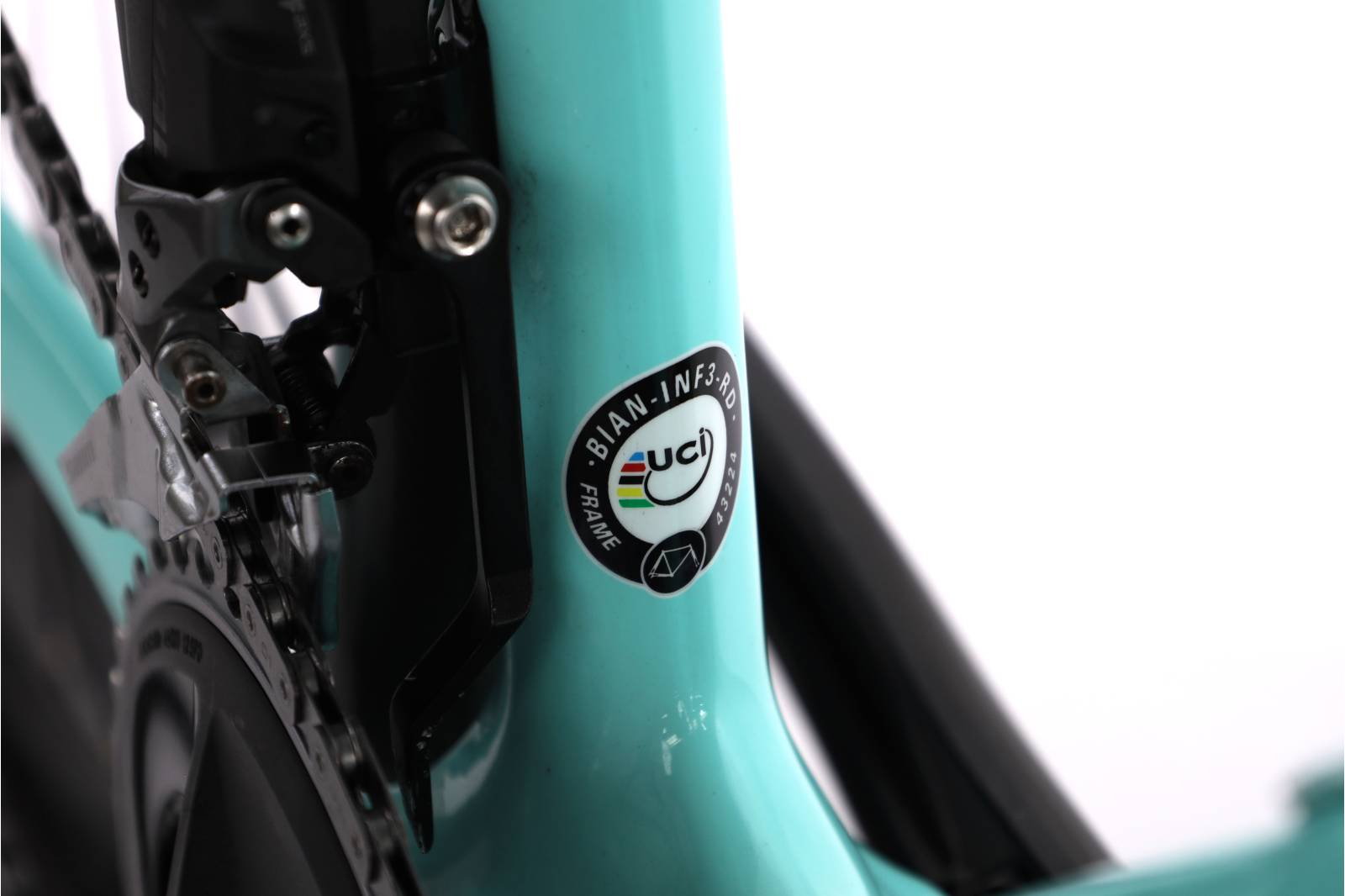 Bianchi Infinito CV Rival AXS