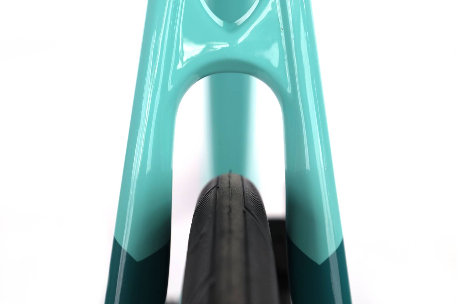 Bianchi Infinito CV Rival AXS