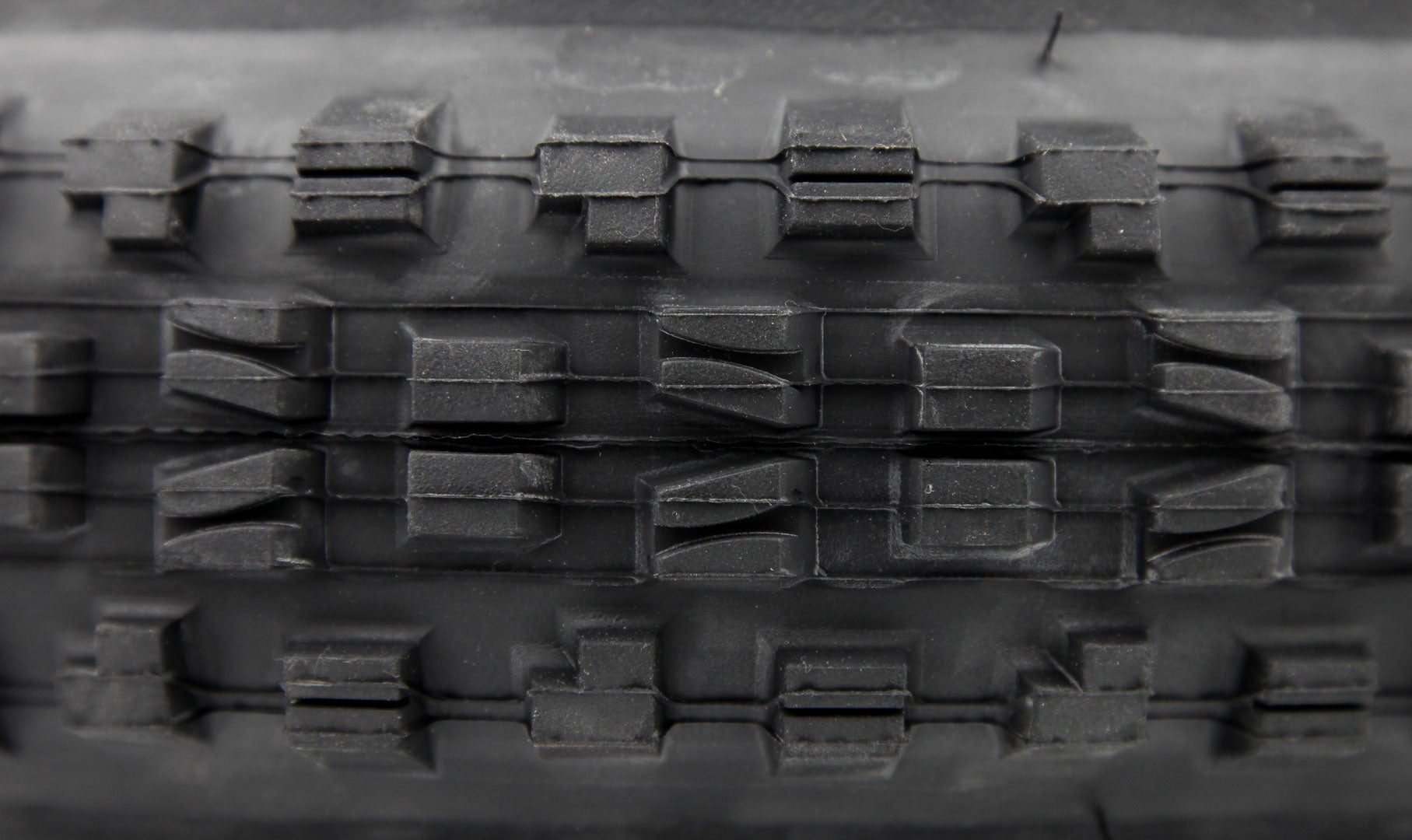 Pneu Maxxis Minion DHF Wide Trail - EXO+ Protection - 3C Maxx Terra - Tubeless Ready