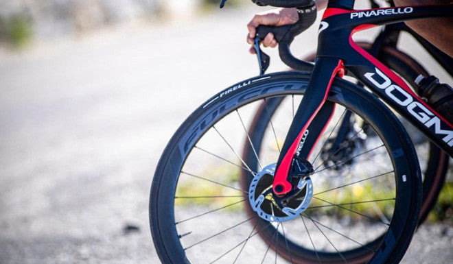 Les meilleurs pneus route de la campagne de Classiques 2021