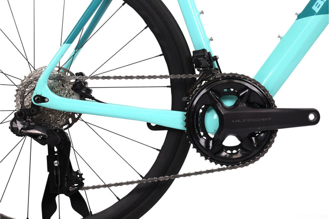 Bianchi Infinito CV Ultegra DI2 - Vélo de route