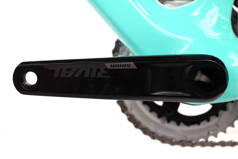 Bianchi Infinito XE Rival AXS