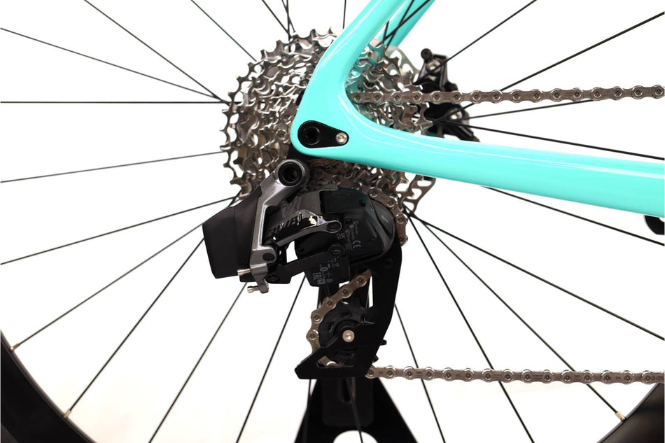 Bianchi Infinito XE Rival AXS