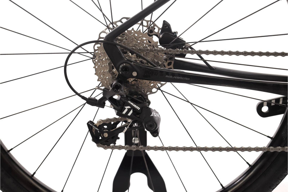 Basso  Tera Urban Apex