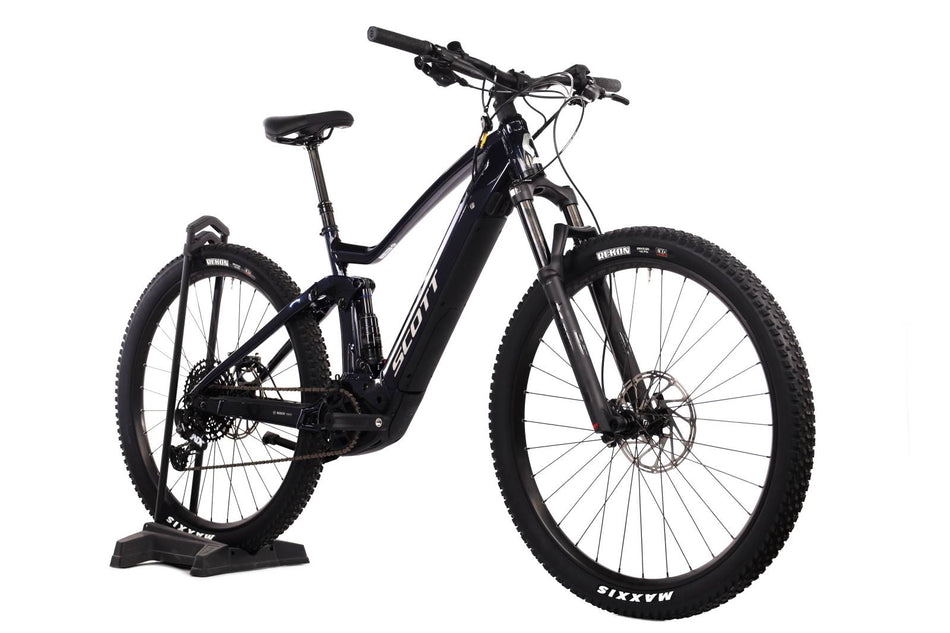 Scott Strike 930