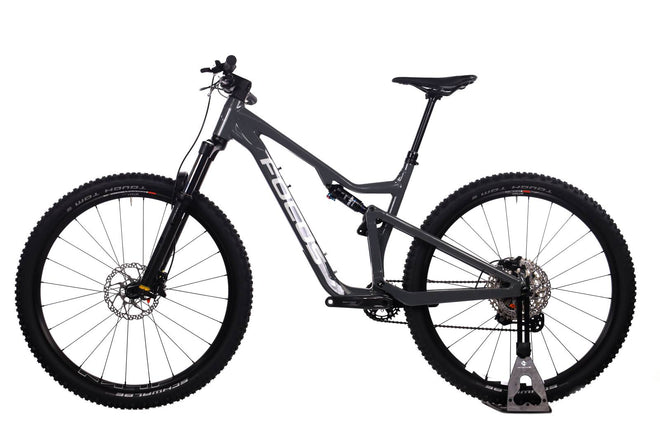 Focus Thron 6.8 - VTT Tout suspendu