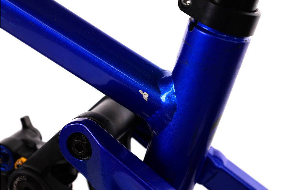 Ghost Riot AM Essential