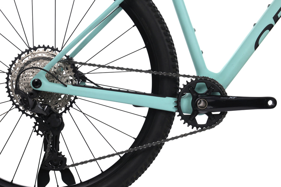 Orbea Alma M20 - VTT semi-rigide