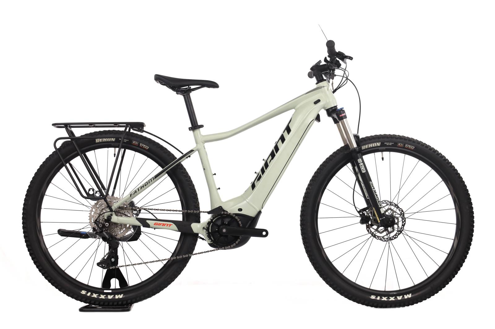 Giant Fathom E+2