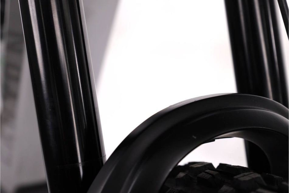 Canyon Spectral ON CF 9