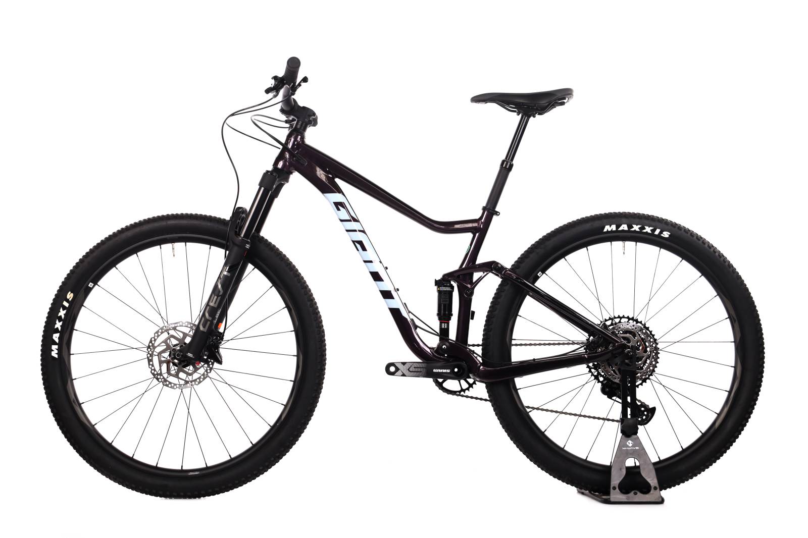 Giant Stance 29