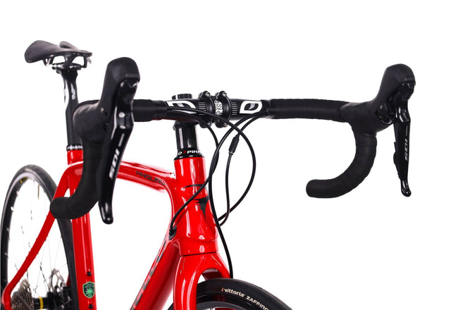 Pinarello Angliru 105 Disc Carbon - Vélo de route