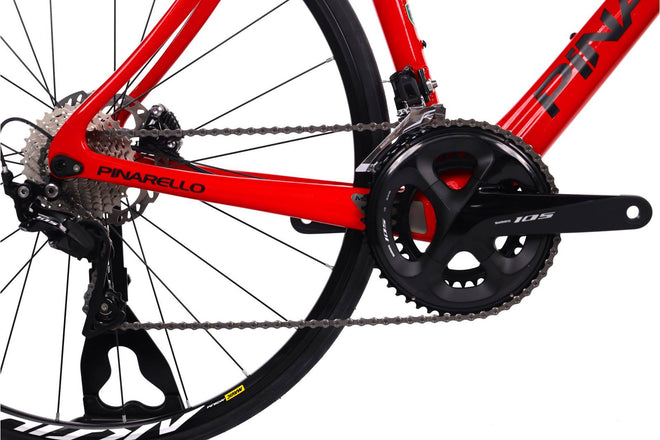 Pinarello Angliru 105 Disc Carbon - Vélo de route