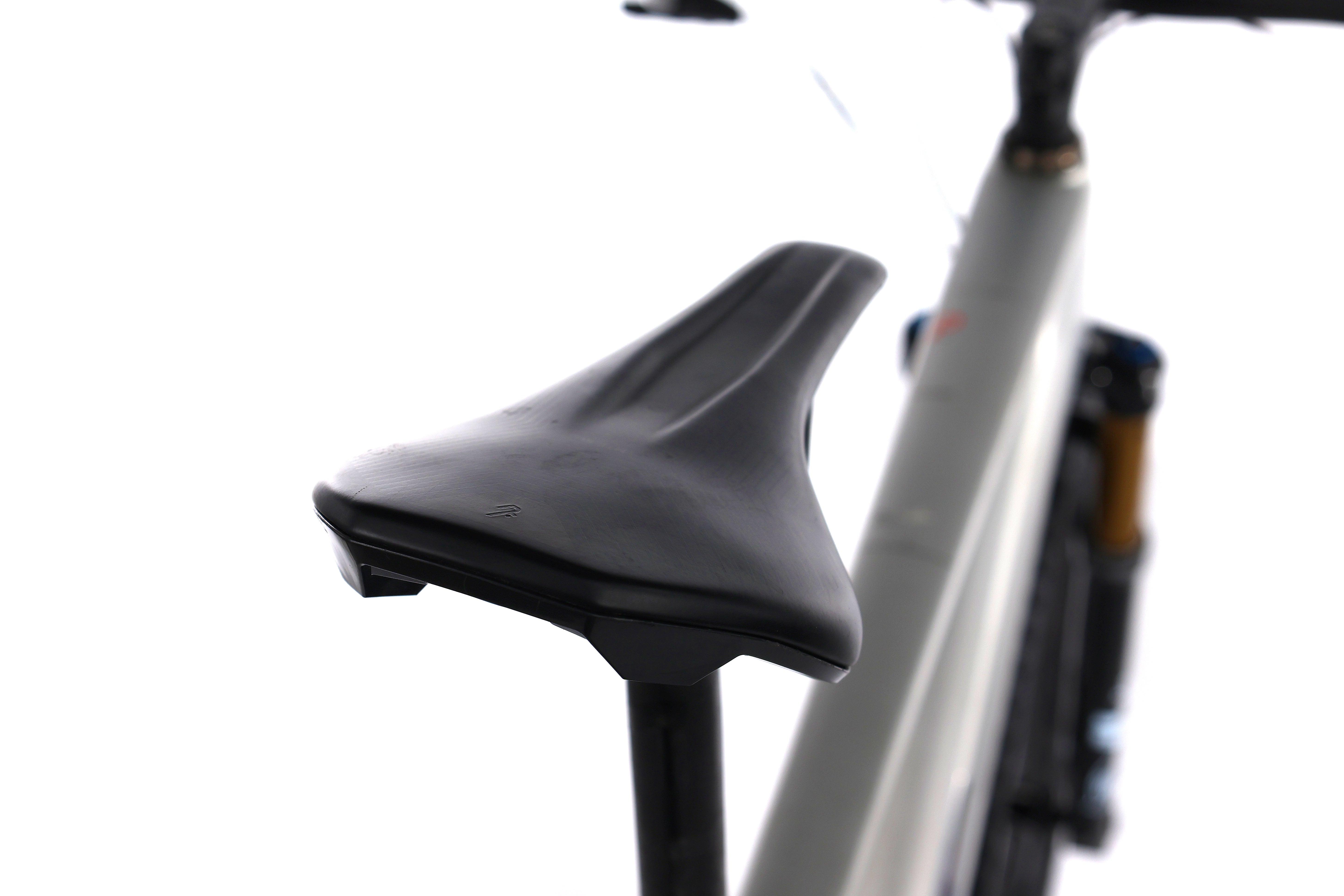 Cube Elite C:62 Pro - VTT semi-rigide