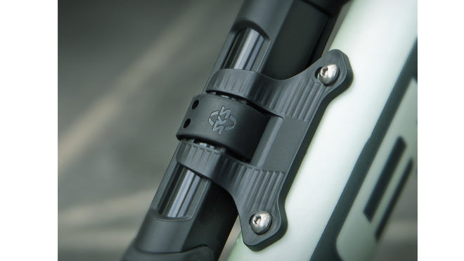 Pompe à main Injex Plus SKS