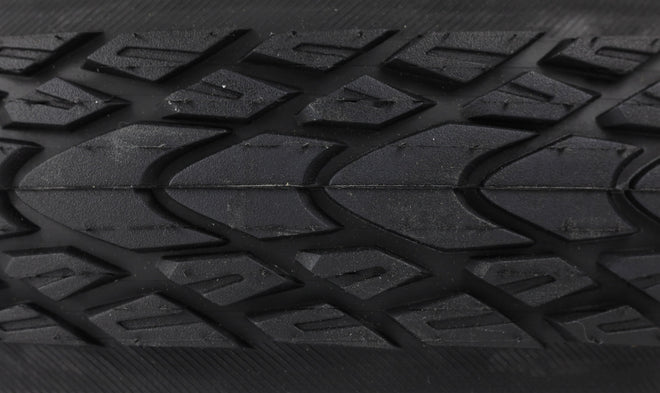 Pneu_Schwalbe_Marathon_Mondial_TravelStar_-_Double_Defense_macro