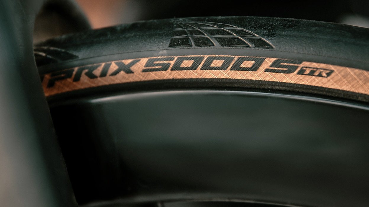 article guide achat pneu velo route