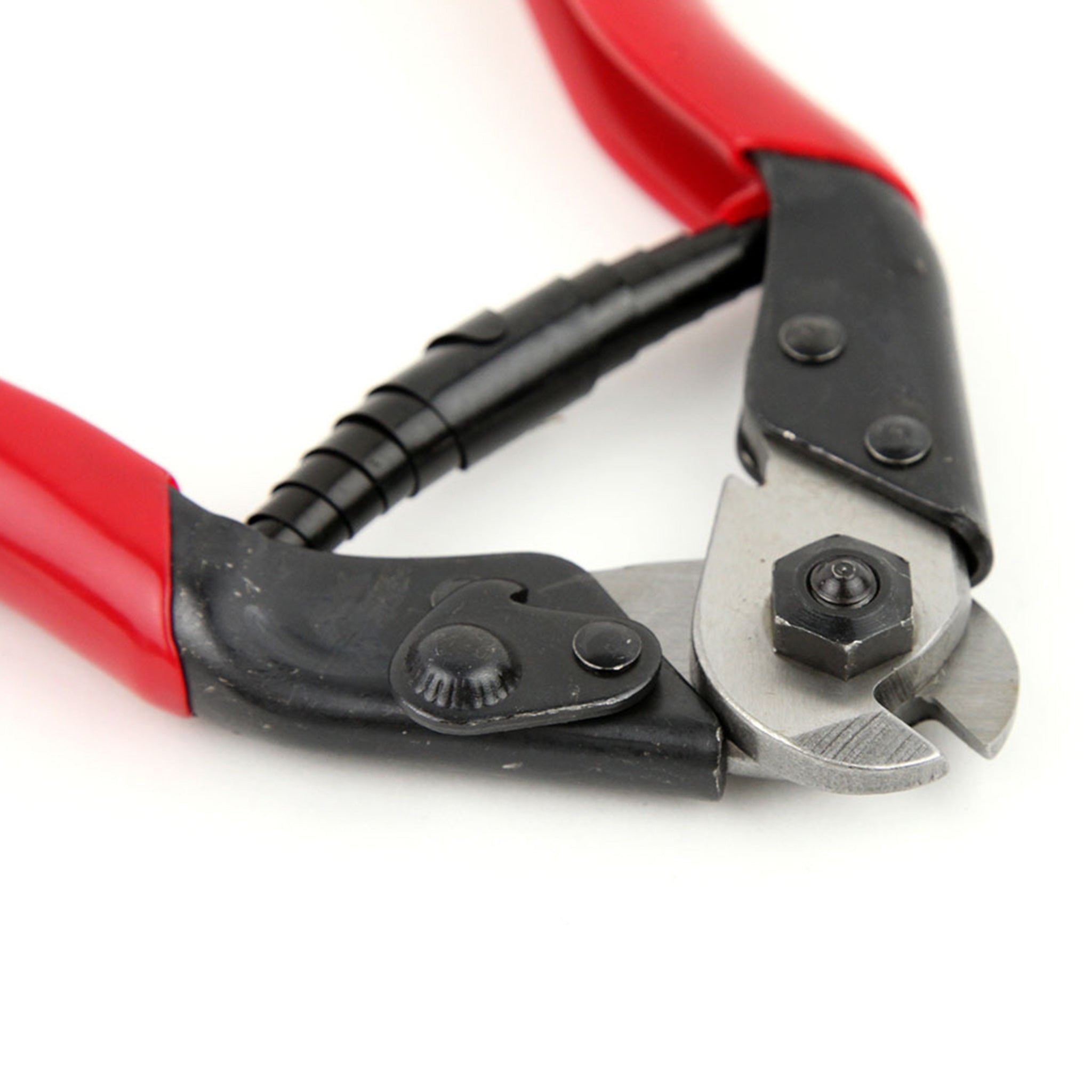 Pince coupe cable et fils jusqu\'à 16 mm² - 39,60€