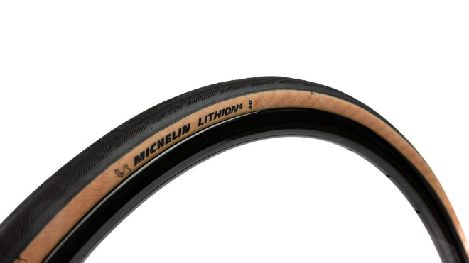Cote du pneu Michelin Lithion 4 Performance Line 700x30c pour velo route, alliant style et performance