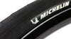 Zoom sur le pneu Michelin Lithion 4 Performance Line avec logo distinctif pour vélo route performant