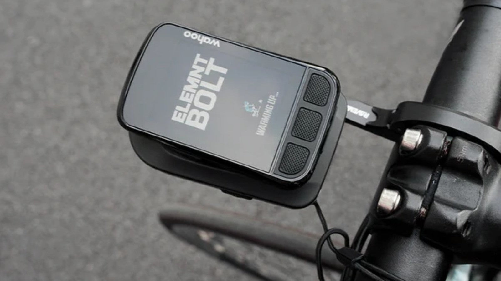Eclairage avant Ravemen FR300 avec fixation compatible Garmin et Wahoo pour sécurité et visibilité en vélo